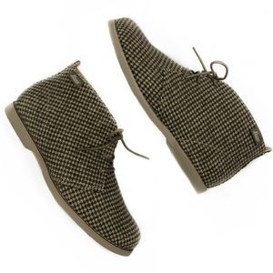 G.H Bass & Co. Brown Houndstooth Booties